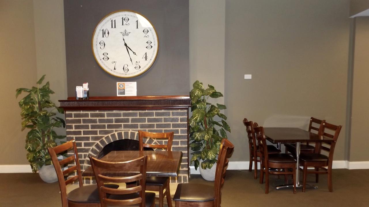 Imperial Hotel 쿠나바라브란 외부 사진